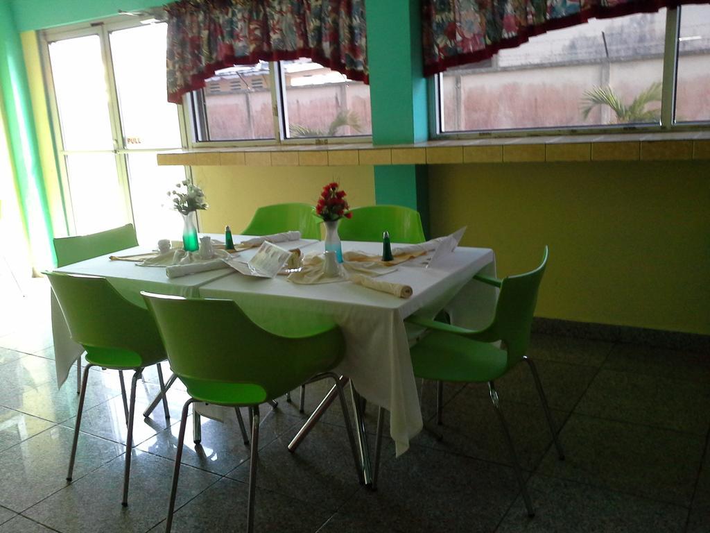 Pg Quality Inn Джорджтаун Екстериор снимка
