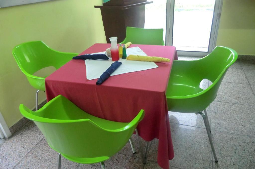 Pg Quality Inn Джорджтаун Екстериор снимка